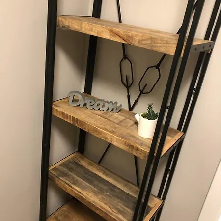 Apartment Ah Corner House *