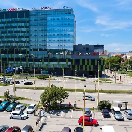 Ah Corner House 公寓 *