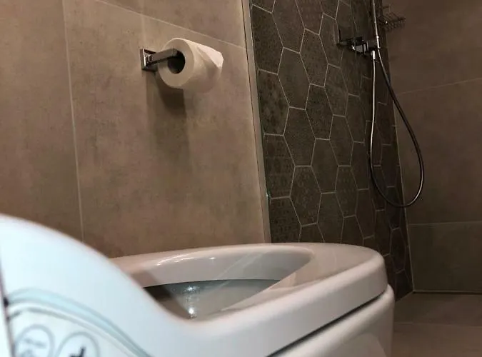 Ah Corner House Appartement *