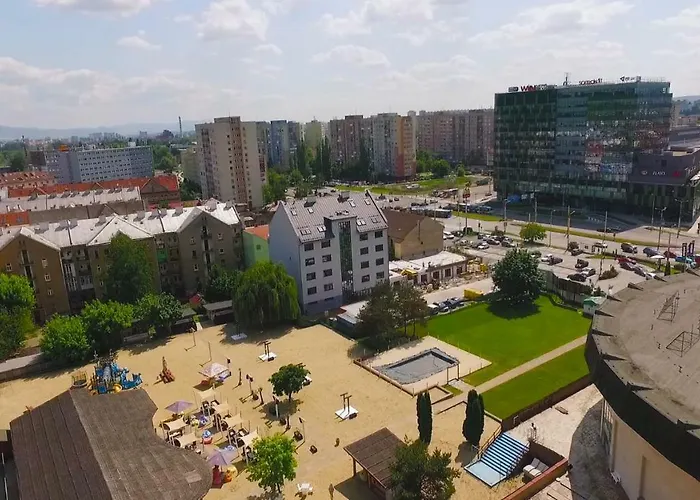 Ah Corner House Košice