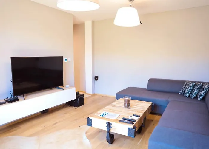 Ah Corner House Apartamento